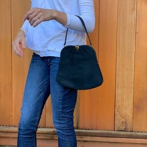 Vintage 💕 Black  Brass Heart Clutch Purse